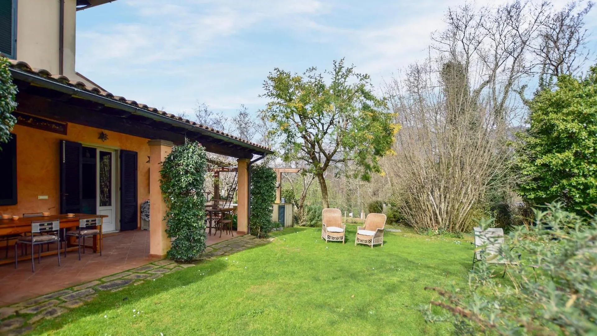 Beautiful Home In Camaiore With Kitchen