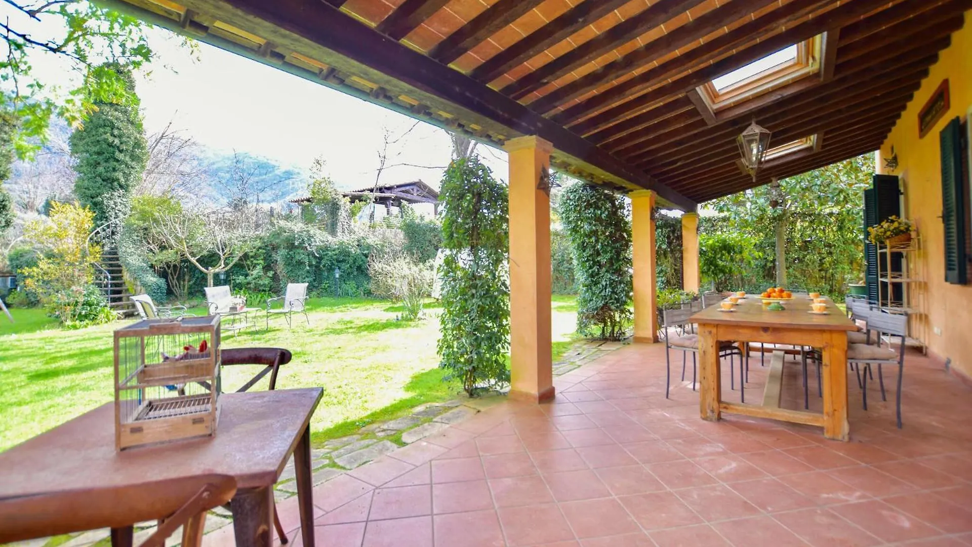 Beautiful Home In Camaiore With Kitchen Italy