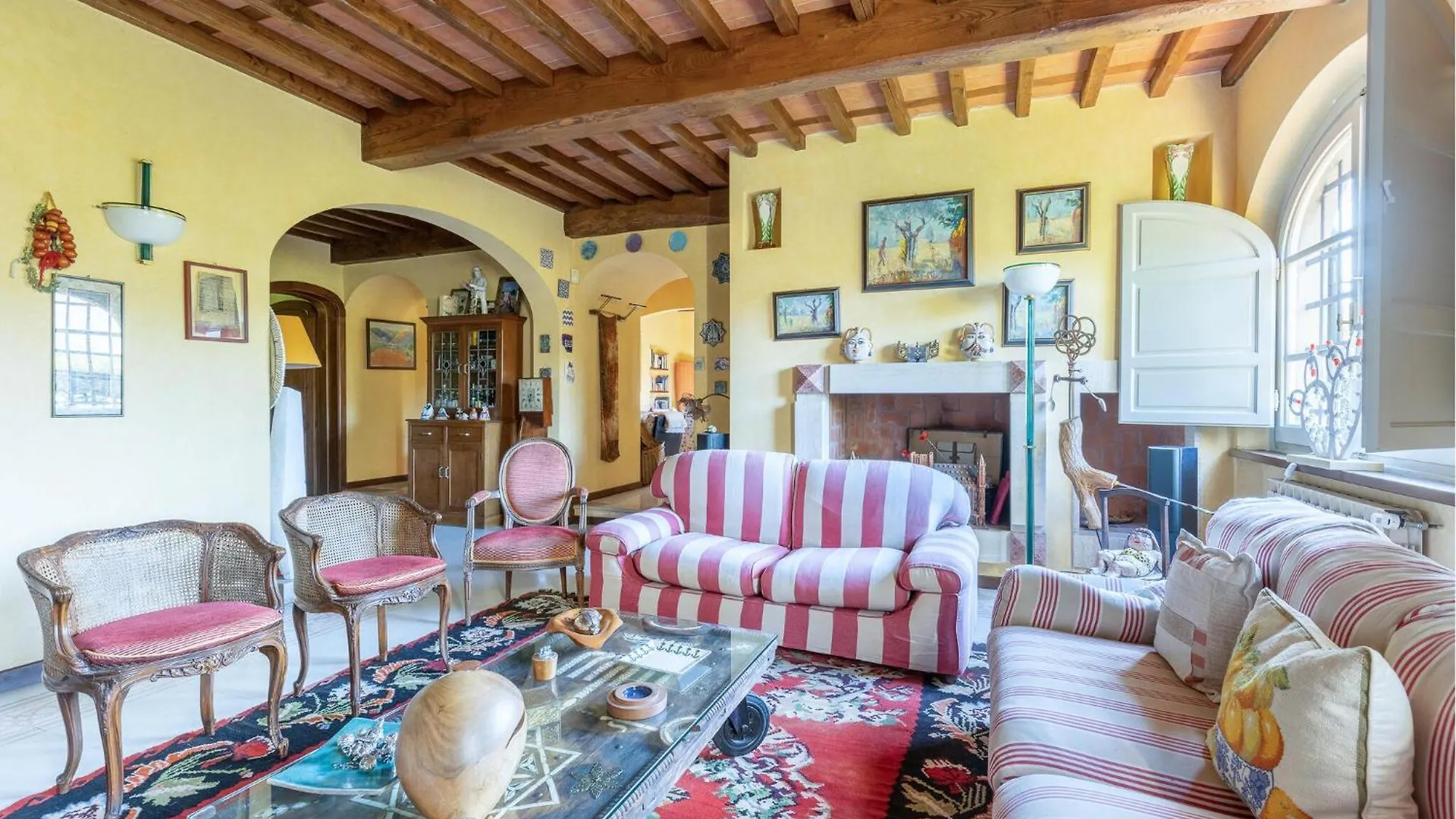 Beautiful Home In Camaiore With Kitchen