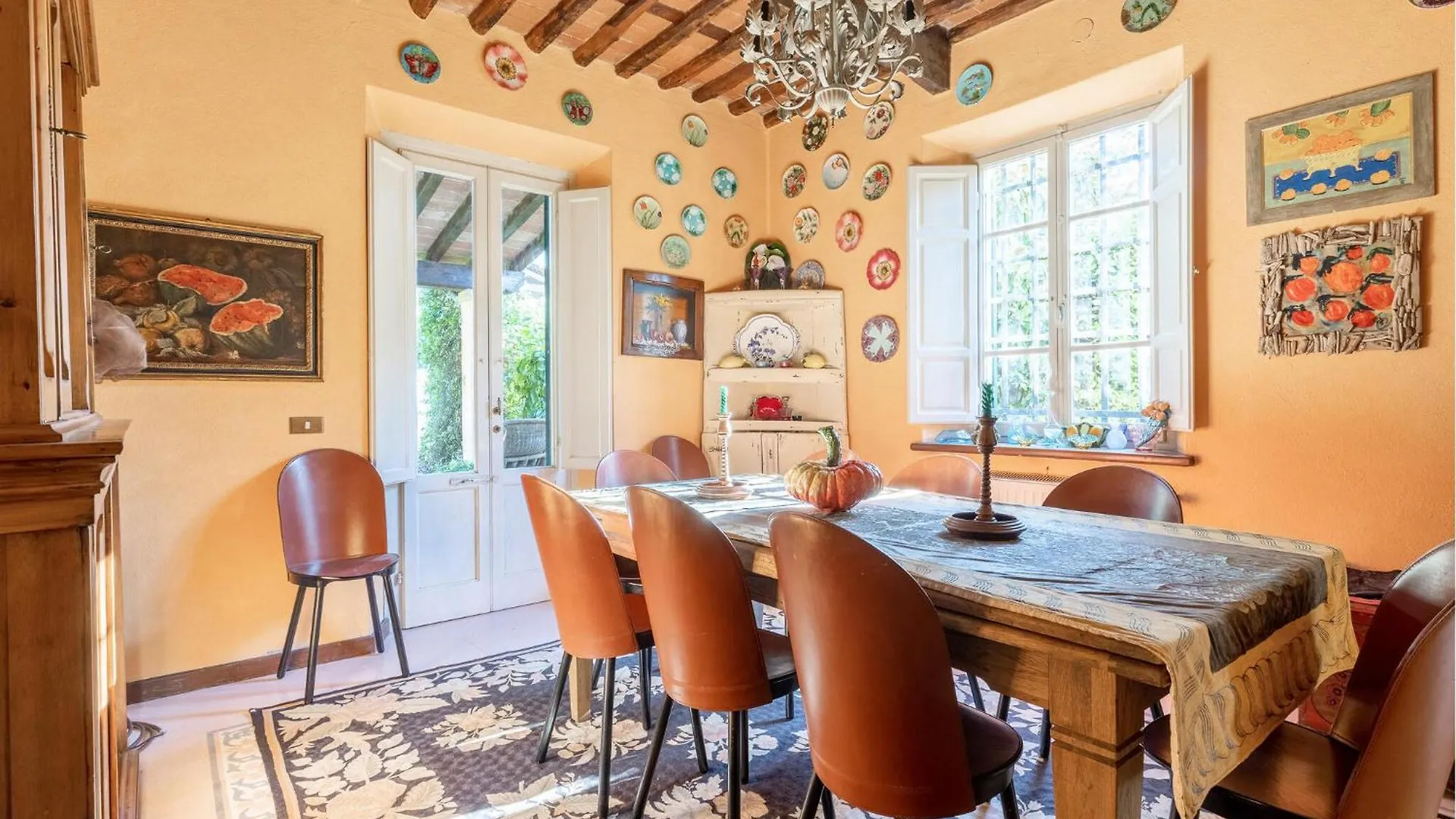 Beautiful Home In Camaiore With Kitchen
