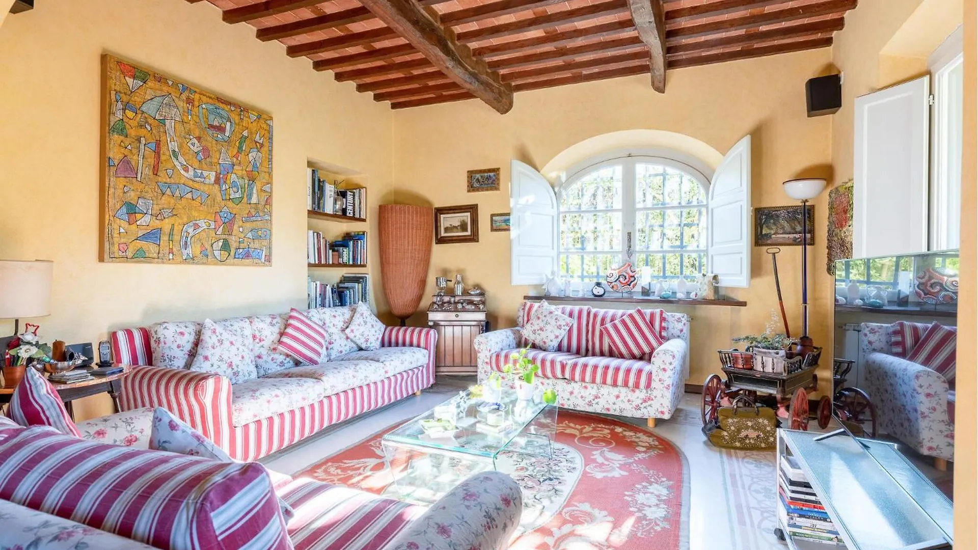 Beautiful Home In Camaiore With Kitchen Holiday home